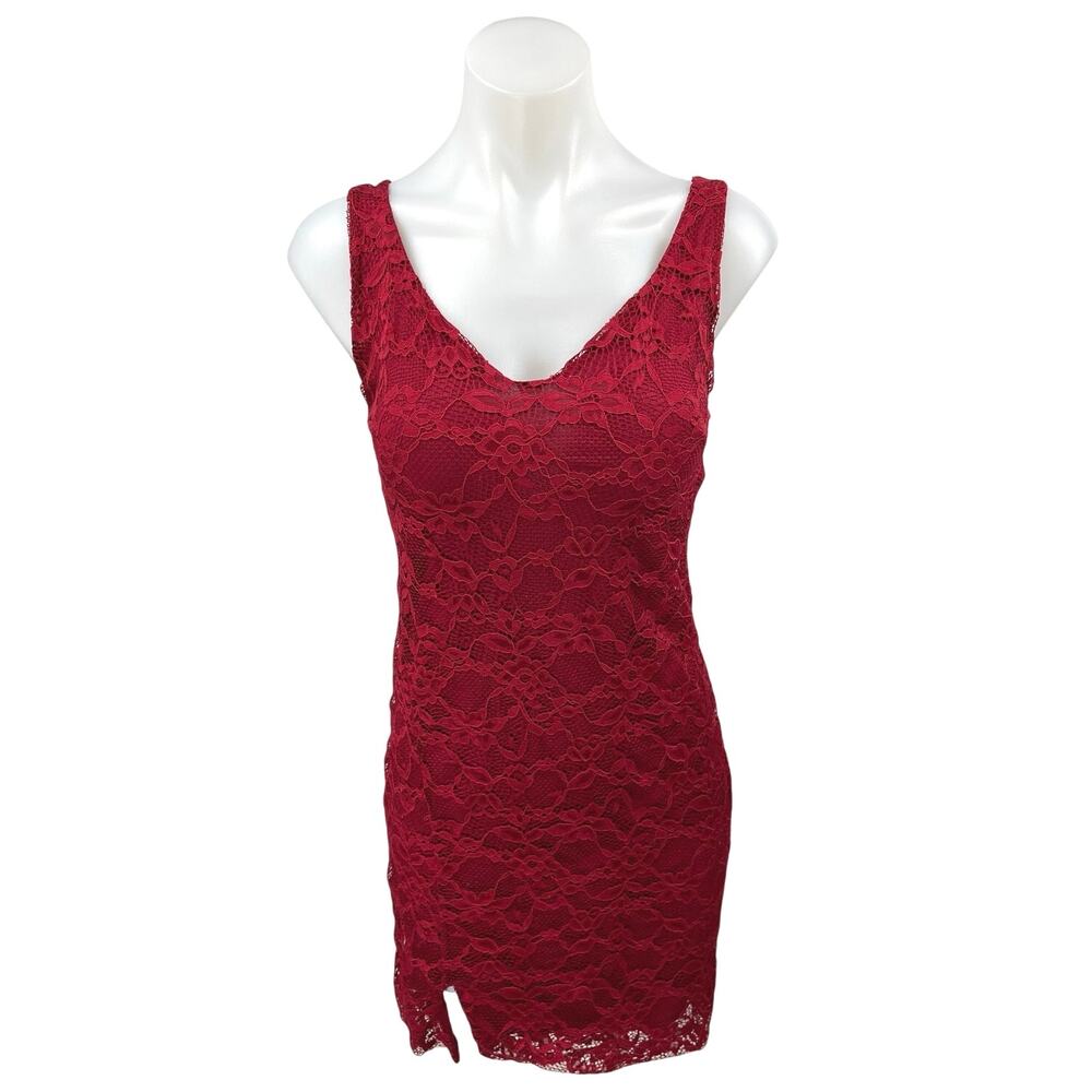 Aqua Women's Red Floral Lace V-Neck Sleeveless Camisole Mini Sheath Dress Size S